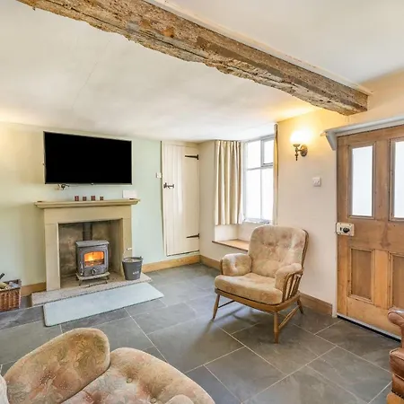 Bridge House Hotel 4*